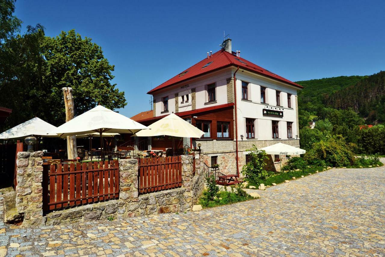 Penzion Karlstejn Karlštejn Exterior foto